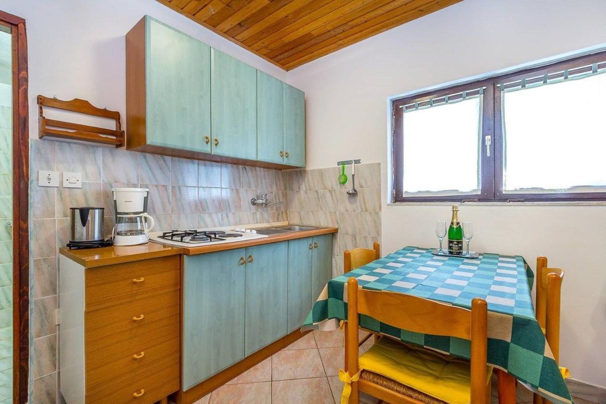 Apartments Dragica Valbandon Eksteriør billede