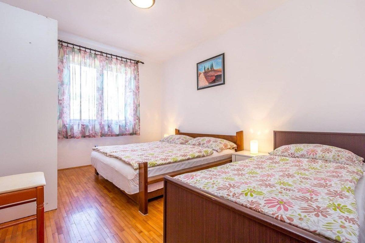 Apartments Dragica Valbandon Eksteriør billede